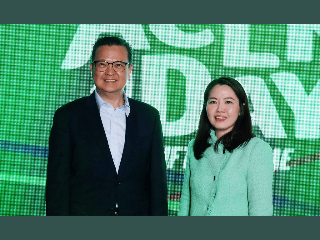 &nbsp;Acer president of Pan Asia Pacific Andrew Hou and Acer Philippines managing director Sue Ong-Lim said the company is adapting to changing consumer needs by strengthening its brand, distribution and consumer education, while promoting sustainability and longer product life through repair. | Contributed photo