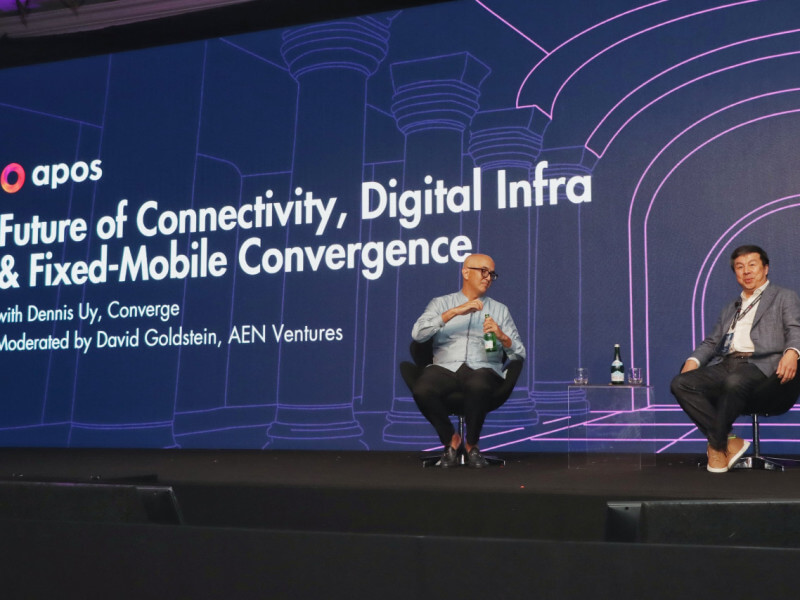 Converge CEO and Co-Founder Dennis Anthony Uy (right) talked through the future of the Philippines' telecommunication field as he joins other global tech mavens at APOS 2024, held last Sept. 24-26 in Bali, Indonesia./Photo from Converge ICT 