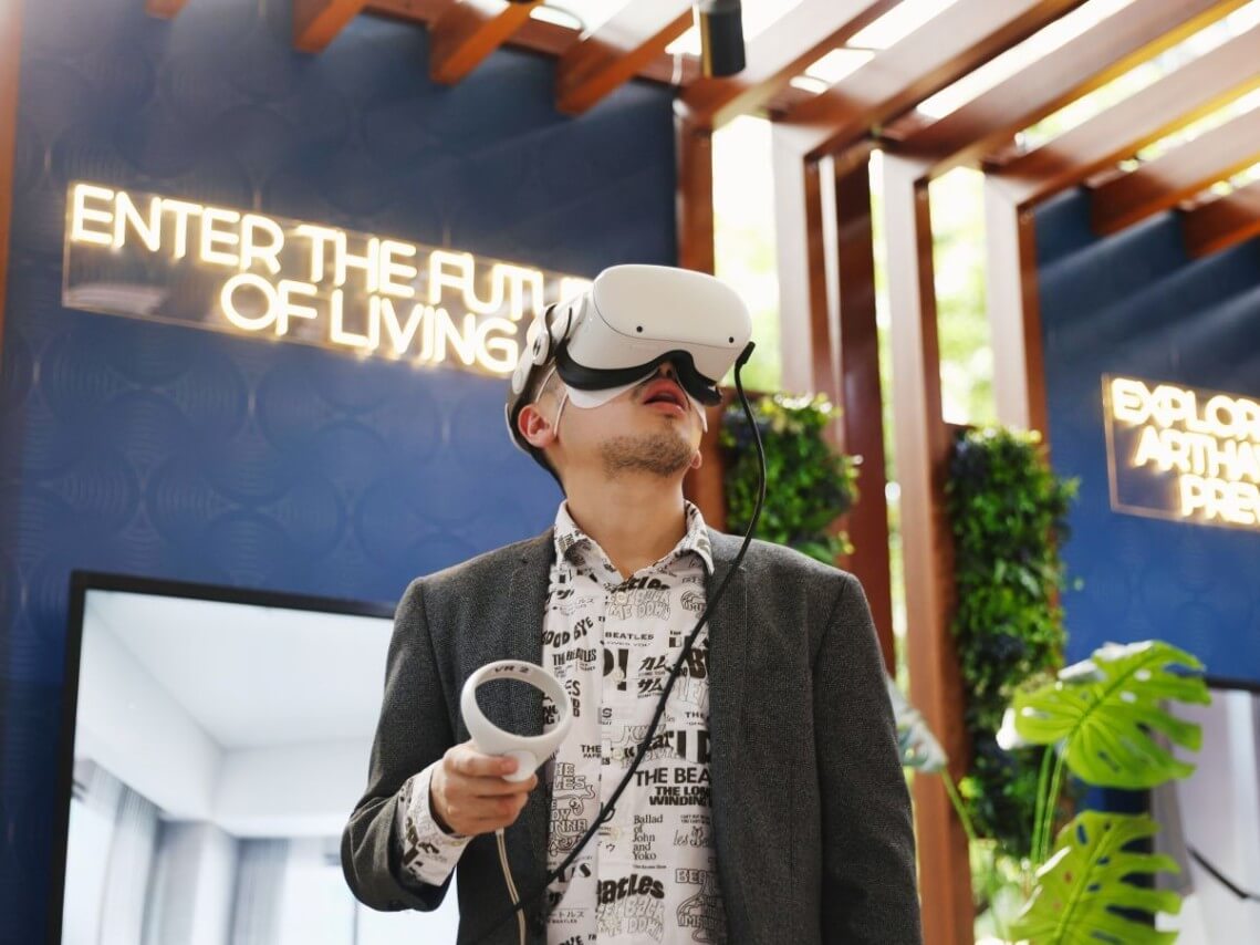 Through VR technology, visitors can explore unit layouts, experience movement through living spaces, and gain a realistic understanding of the development's scale and design. | Contributed photo