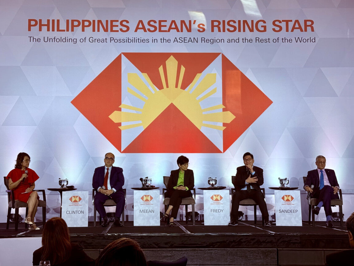 Journalist Ces Drilon moderated a forum with Unilab CEO Clinton Campos Hess, Ayala Land CEO Meann Dy, Unilever contry head Fredy Go, and Uppal.