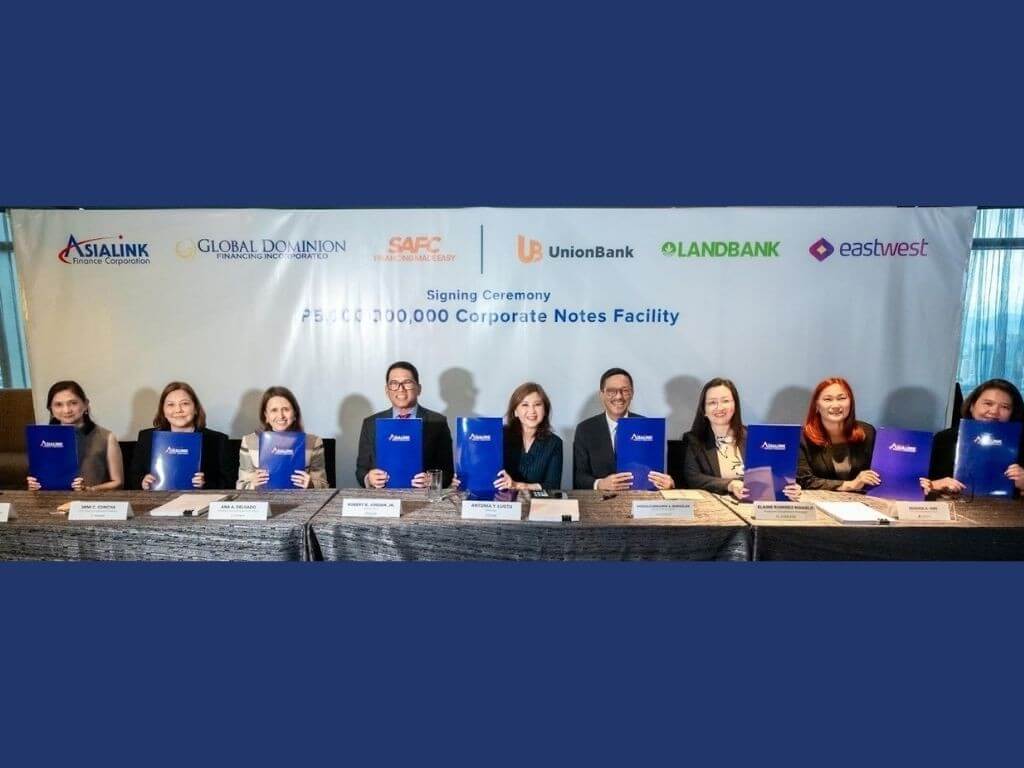 From left: Union Bank's Raquel N. Sevidal (EVP, head of commercial banking center), &nbsp;Mimi C. Concha (EVP, head of institutional banking), and Ana A. Delgado (president and CEO); Asialink Group CEO Robert B. Jordan Jr. and director Antonia Y. Lugtu; Land Bank's Gonzalo Benjamin A. Bongolan (SVP-treasury and investment banking sector) and Elaine Ramirez- Manalo (assistant department manager); and EastWest's Zenaida A. Ong (head of corporate banking) and Ruth G. Co (FVP). | Contributed photo