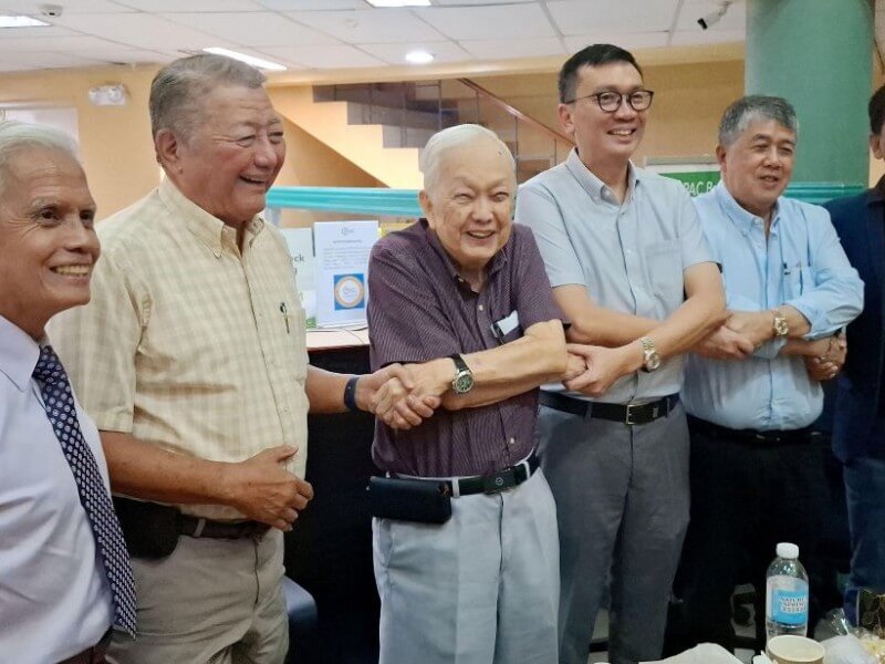 ASPAC Bank directors formalize the bank&rsquo;s partnership with CIFC during a board meeting on Wednesday, Jan. 14, 2026, which also marked the formation of a new board. Shown (from left) are Jose Levi S. Villanueva, president and CEO; Ruben D. Almendras, director; Atty. Augusto W. Go, chair emeritus; Kenneth L. Go, chair; Alvin Y. Tan Unjo, director; and Christian Tiongko, independent director. | Contributed photo &nbsp;(Click to view full image)