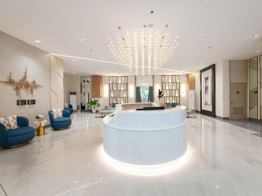 Makati Southpoint central lobby/ Contributed photo