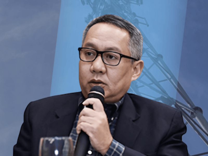 Froilan M. CasteloGlobe general counsel 