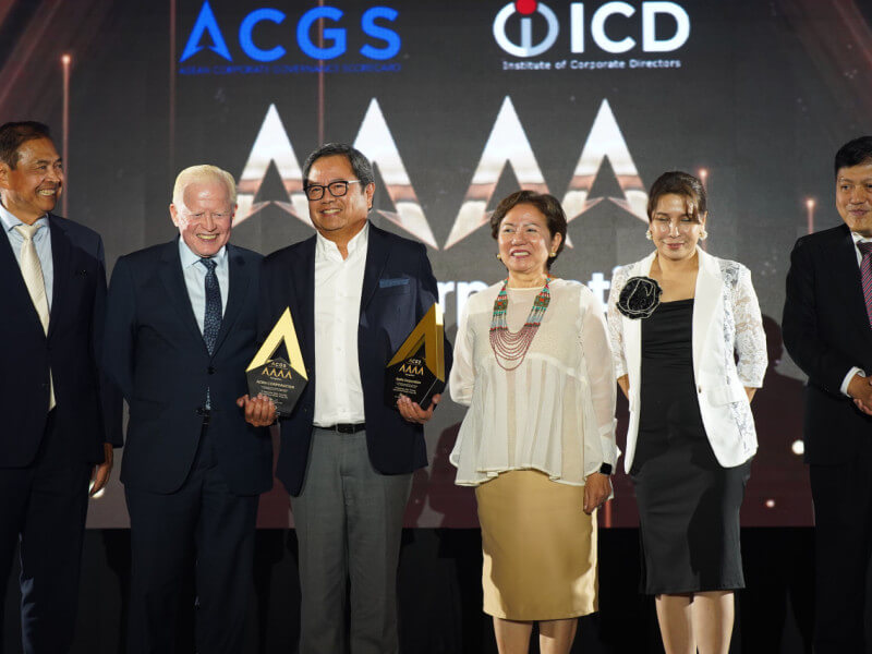 From Left: ICD chair Atty. Pedro Maniego, Jr., ICD trustee Ambassador Jose Cuisia, Ayala Corp. president & CEO Cezar Consing, ICD trustee Atty. Benedicta Du-Baladad, ICD vice chair Ida Ceniza-Tiongson, and Securities and Exchange Commission Chair Emilio Aquino./Photo from Ayala Group