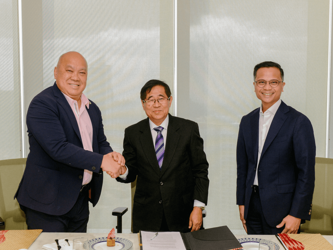 (From left): George Aquino, president and CEO AyalaLand Hospitality; Kwok Yan Chi, New World International Development Philippines; and Jose Eduardo Quimpo II, VP & head of corporate finance, Ayala Land Inc./ Contributed photo