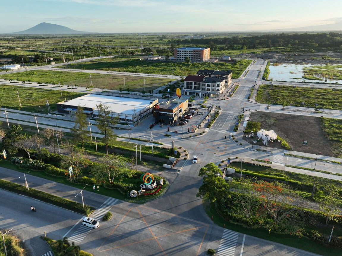 Cresendo continues to gain momentum, with its first two commercial phases sold out and Phase 3 now officially launched./ Photo from Ayala Land