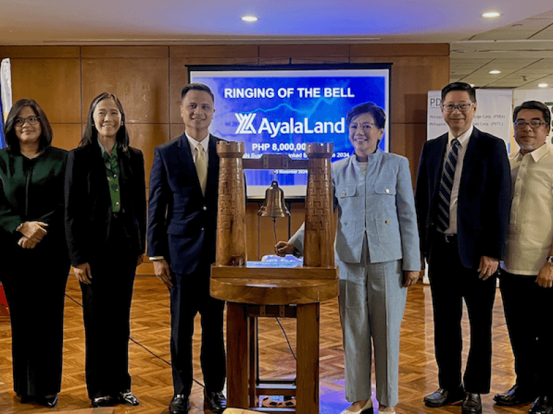 From left: Mariana Zobel de Ayala ALI Senior Vice President (SVP) & Group Head of Leasing & Hospitality; Atty. Maria Franchette M. Acosta Group General Counsel & Corporate Secretary, ALI; Ma. Theresa B. Ravalo President & Chief Executive Officer (CEO), Philippine Depository & Trust Corp.; Jose Eduardo A. Quimpo II, ALI Vice President & Head of Corporate Finance; Anna Ma. Margarita B. Dy, ALI President & CEO; Robert S. Lao, ALI SVP & Chief Sustainability Officer; Jose Emilio Jamir, ALI AVP & Deputy Treasurer, and Antonio Nakpil, President & CEO, Philippine Dealing & Exchange Corp. CLICK ON PICTURE FOR FULL IMAGE/Photo from Ayala Land 