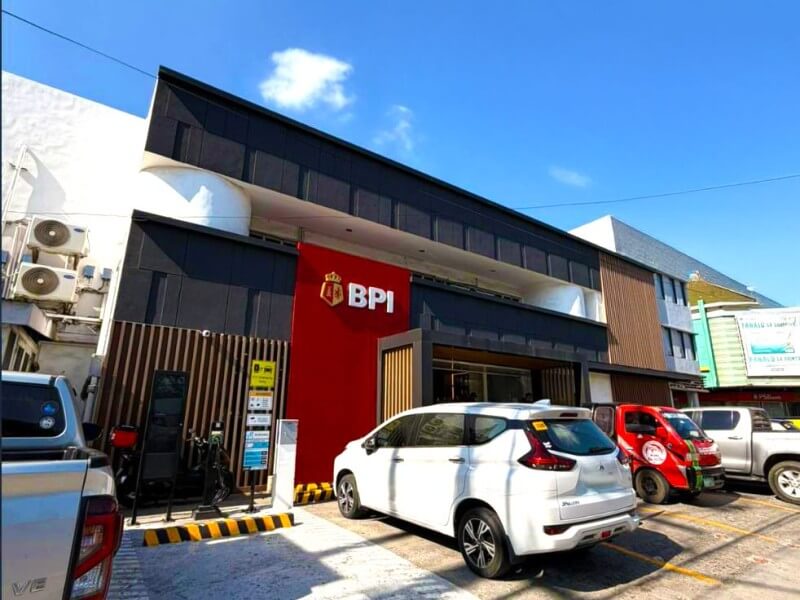The BPI Cagayan de Oro &ndash; Lapasan branch is among select locations within the Ayala ecosystem equipped with EV charging facilities, showing how the Group&rsquo;s &nbsp;to sustainability delivers convenient and cost-efficient solutions for Filipino consumers. | Contributed photo