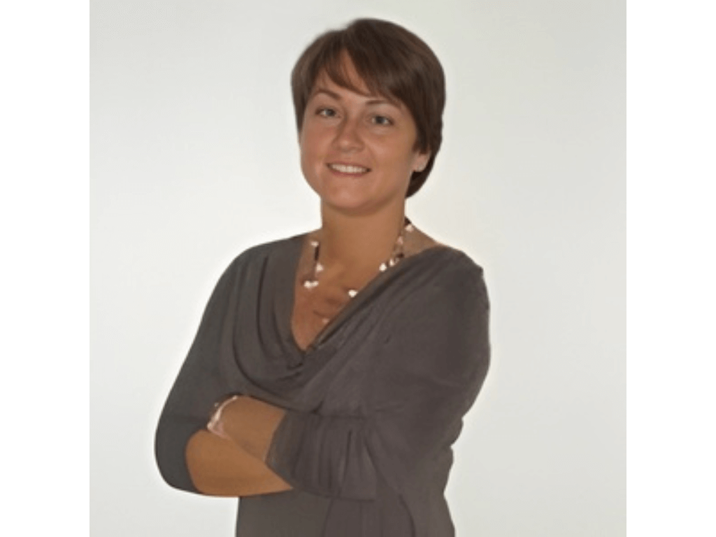 Anna OngpinFrom vice chair to chair