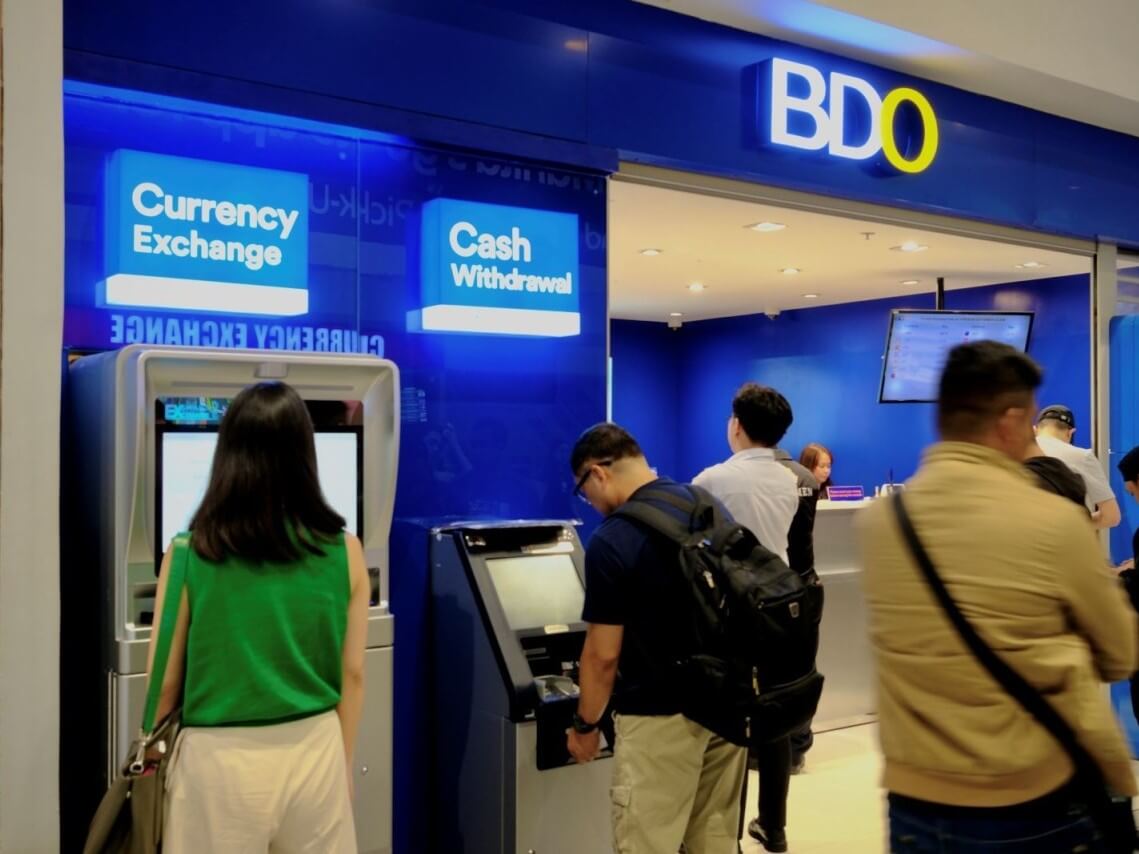 BDO&rsquo;s self-service currency exchange machine at NAIA Terminal 3 allows arriving travelers to convert select foreign currencies into Philippine pesos quickly and securely.| Contributed photo