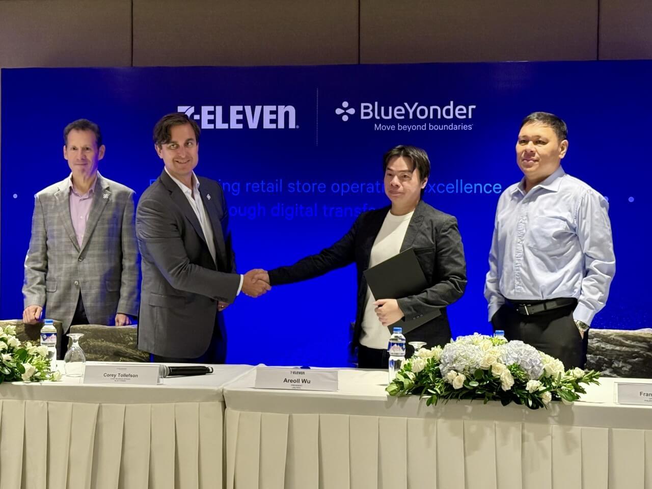 Blue Yonder's Antonio Boccalandro and Corey Tollefson seal the deal with 7-Eleven's Areoll Wu and Francis Medina./Photo by Daxim L. Lucas