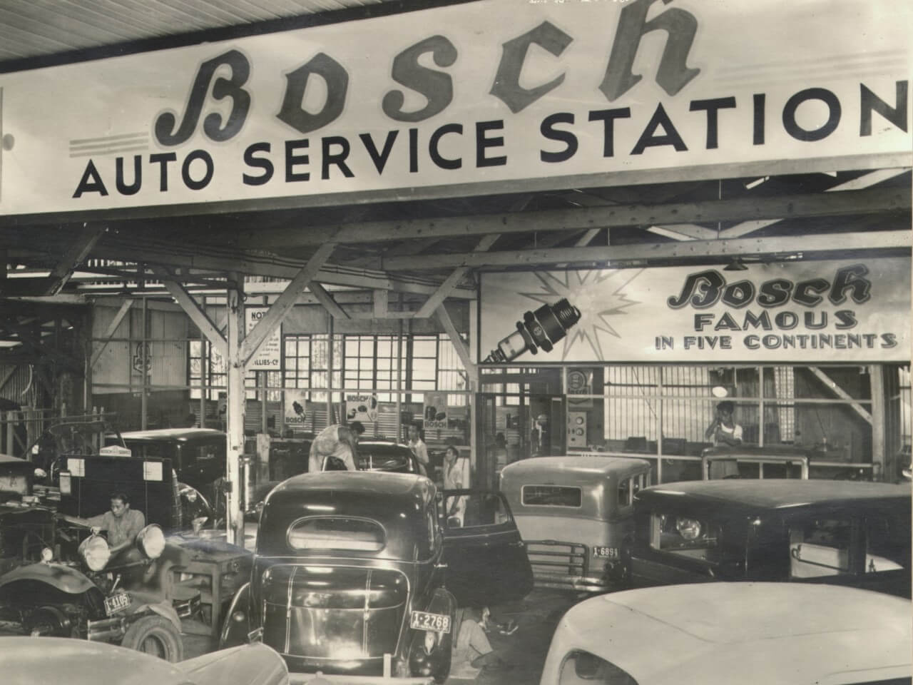 Bosch Service Station in Manila, 1939 | Contributed photo