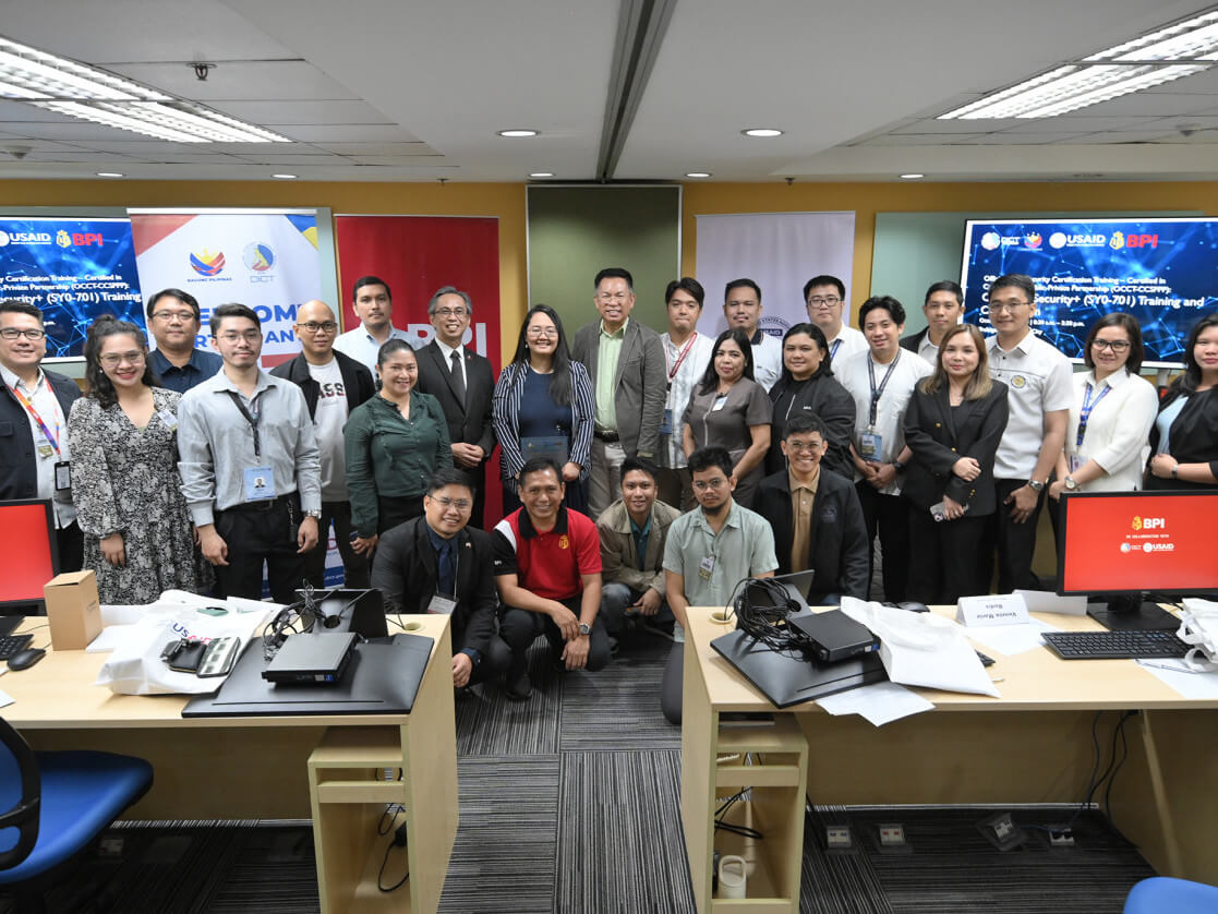 The first batch of cybersecurity certification training graduates./Contributed photo