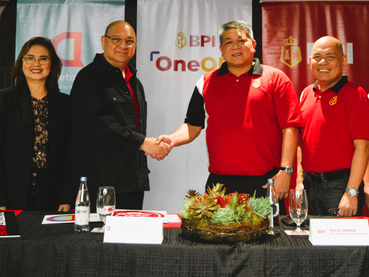Uniprom COO Irene Jose, Araneta Group treasurer John Castelo, BPI head of agency banking Rally Jereza, and BPI corporate sales head Eric Barroquillo./ Photo from BPI