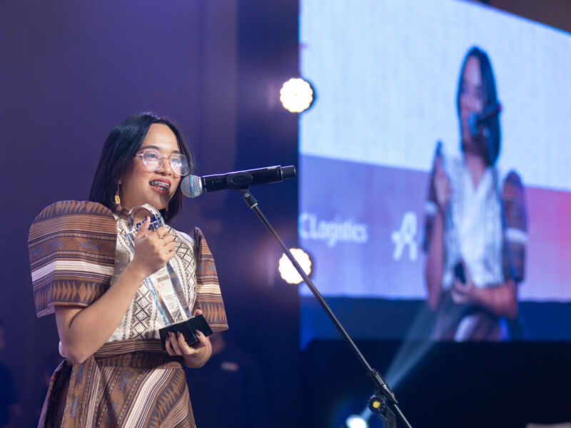 Keisha Ta-asan wins for banking.