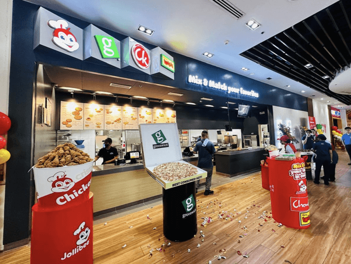 Jollibee's multi-brand format makes its debut in the CityMall-Calamba Laguna of DoubleDragon Corp. (Contributed)