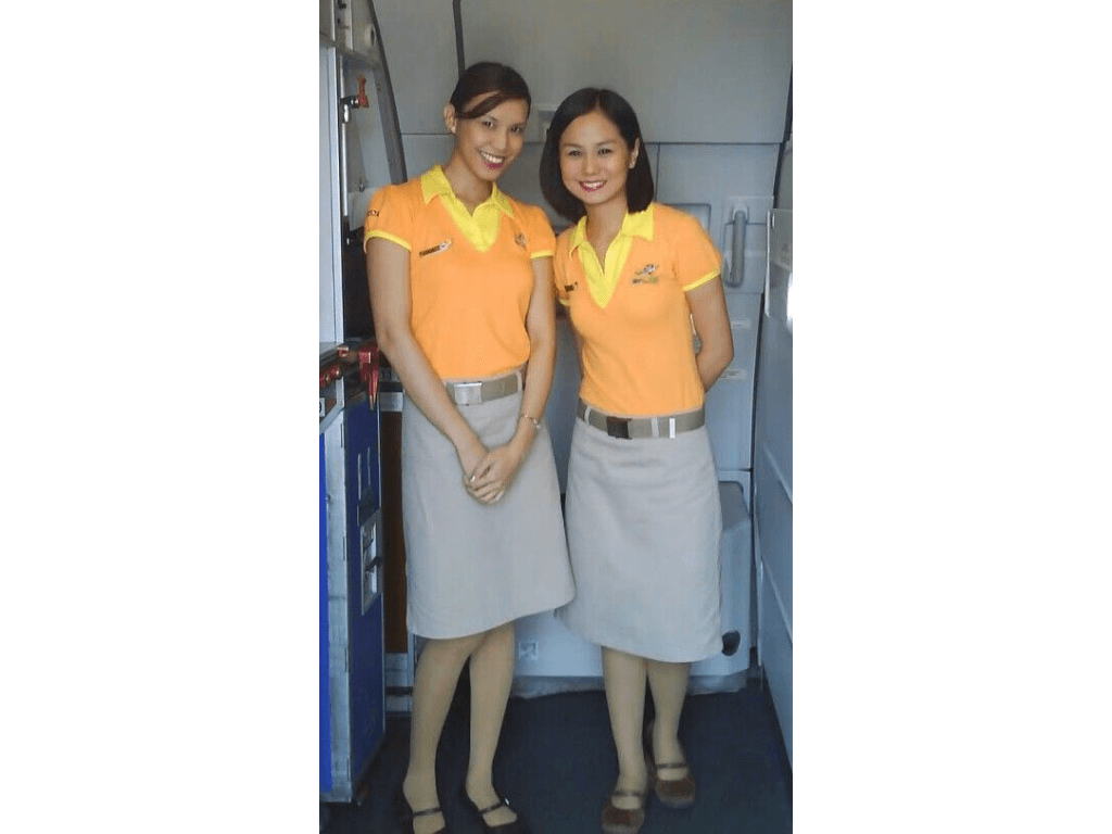 Cebu Pacific flight attendants in the airline&rsquo;s early cabin crew uniform./Cebu Pacific archival photo&nbsp;