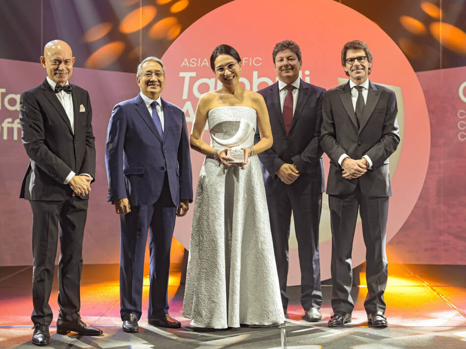 Iyog receives the Chief Marketing Officer of the Year at the 2024 Asia Pacific Tambuli Awards in Pasay City last week.