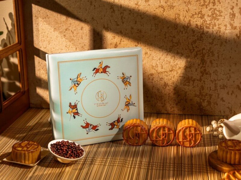 The Moonlit Harmony, at P3,388, features white lotus, red bean and pandan flavors.| Contributed photo