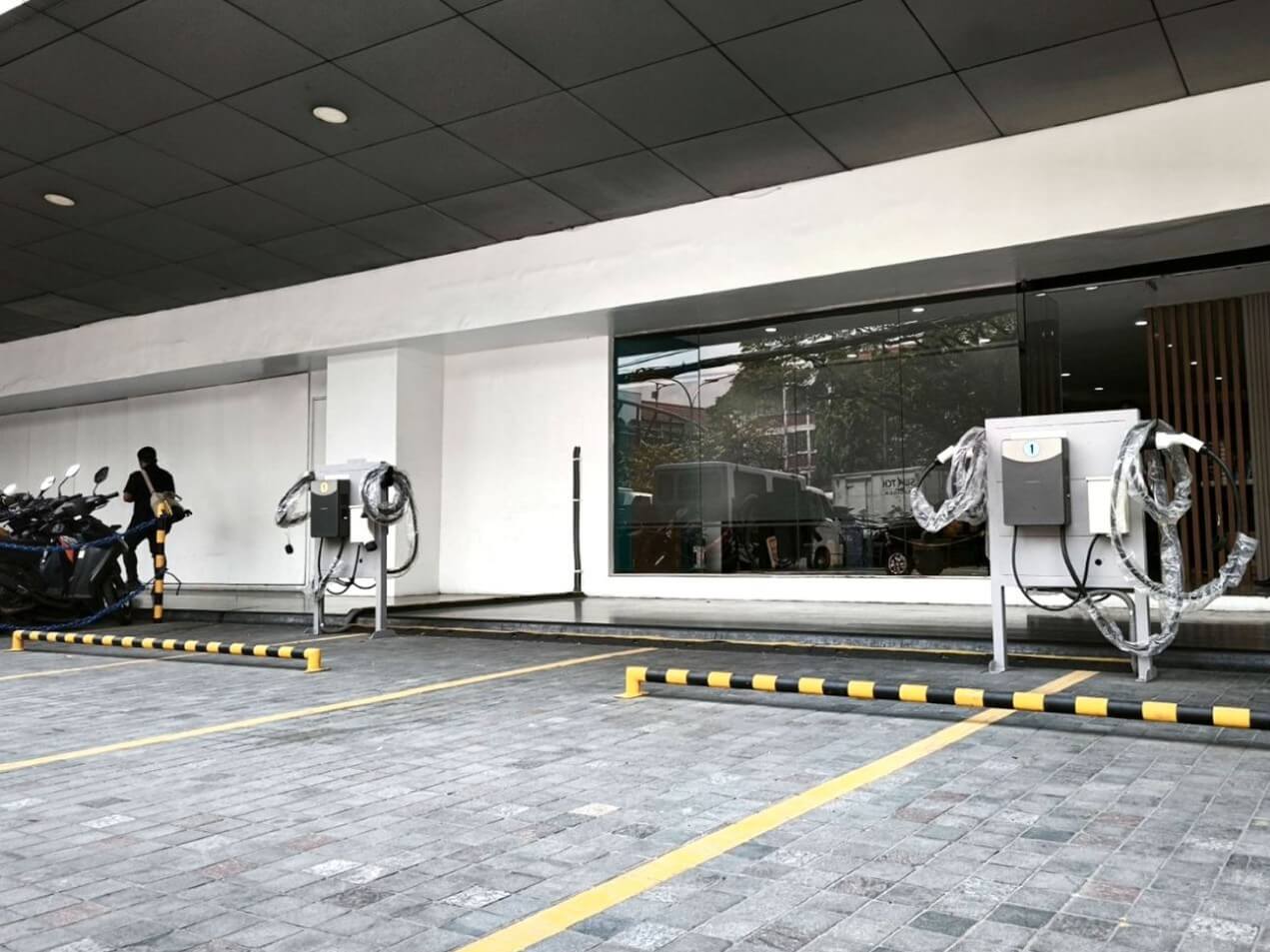 Converge e-vehicle charging station | Contributed photo