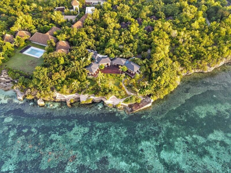 An aerial view of the resort and its surrounding landscape./Photo from PH Resorts' website.&nbsp;