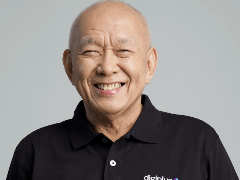 Eusebio Tanco DigiPlus Interactive chair 