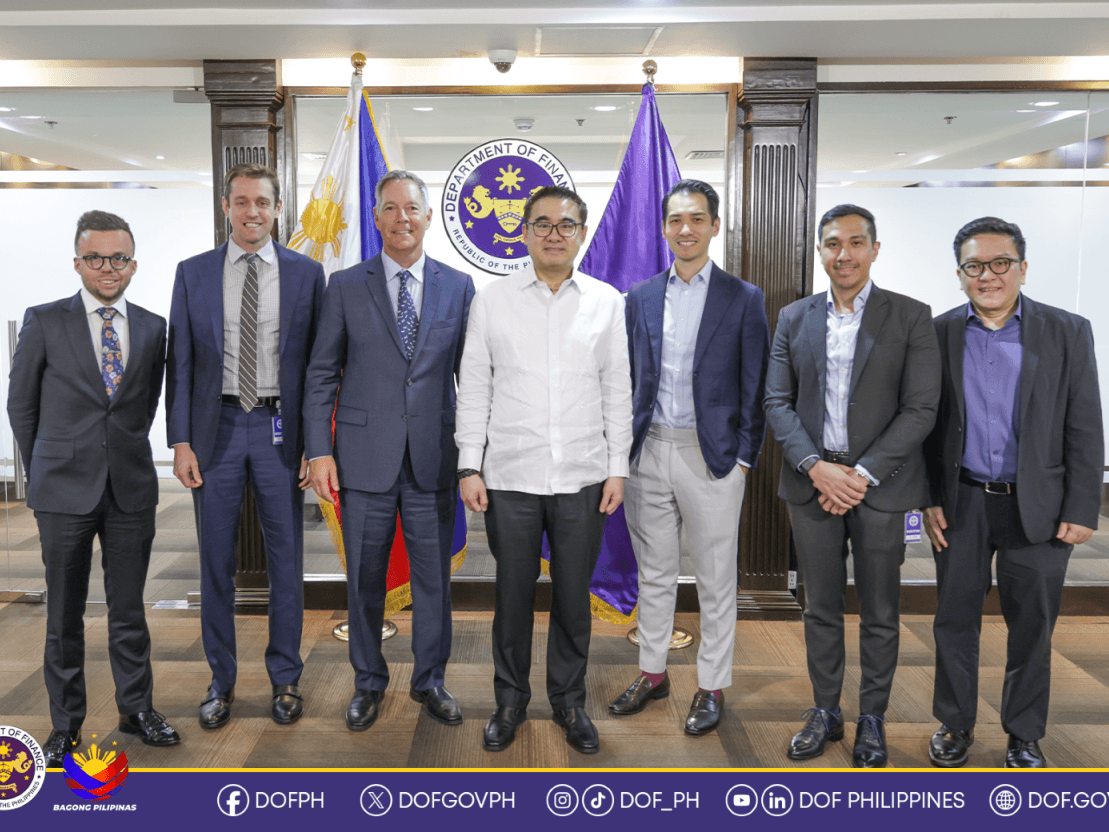 BSMH chief international strategy and business dev&rsquo;t officer James Langford, business dev&rsquo;t director Russ Miller, chief clinical dev&rsquo;t officer Dr. Michael U. Todd, Finance Secretary and Fiscal Incentives Review Board Chair Frederick D. Go, Ayala Corp. chief strategy and investment officer RJ Recio, corporate strategy and business development manager EJ Cruz, and Ayala Corp. state affairs manager Patrick Lim. | Contributed photo
