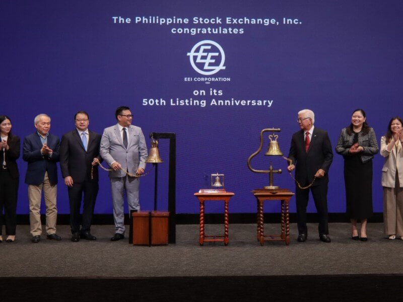 From left:: EEI CFO Violy B. Acevedo, EEI Director Toni Venette R. Picar, EEI Independent Director Ray C. Espinosa, EEI Chairman Lorenzo V. Tan, EEI President and CEO Henry D. Antonio, PSE Director Edgardo G. Lacson, PSE Issuer Regulation Division Head Atty. Marigel M. Baniqued-Garcia, PSE General Counsel Atty. Veronica V. del Rosario, and PSE Capital Markets Development Division Head Mark Frederick V. Visda./Photo from PSE 