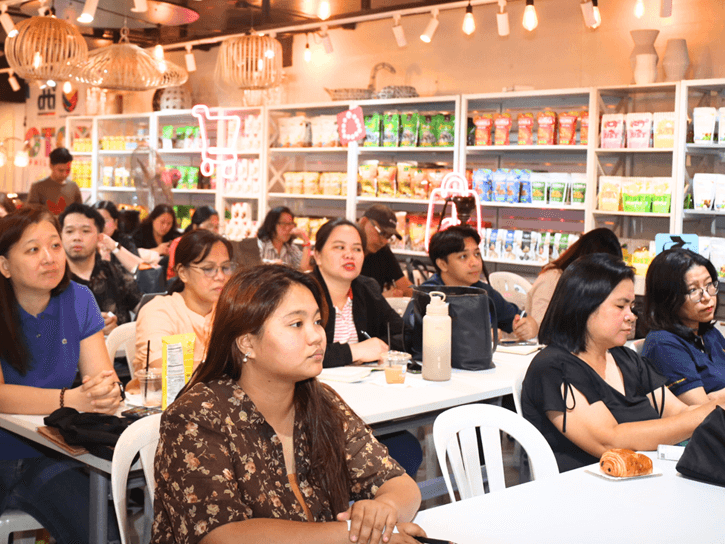 The MOU signing coincided with the launch of this year’s UNLAD LOKAL initiative, a structured learning workshop that covers key areas crucial for online success./ Photo from DTI