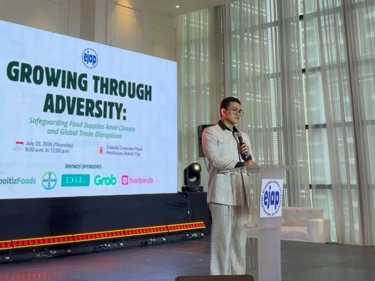 EJAP president Ted Cordero speaks during the Food Security Forum, which brought together key government and industry leaders to discuss strategies for strengthening the country&rsquo;s food security and keeping prices stable./Screenshot of photo taken by Daily Tribune reporter Maria Bernadette Romero. 