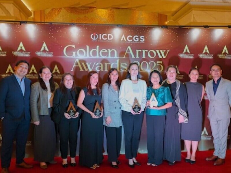 From left: FDC and FILRT Group Investor Relations Manager, Rens V. Cruz II; FLI Assistant Special Projects Head - Legal, Atty. Maria Tanya E. Llamas; FLI Investor Relations Head, Melissa Regina C. Ortiz; FDC and FILRT Group Investor Relations Head, Patricia Carmen D. Pineda; Filinvest Cyberparks Inc. Deputy CFO Yasmin M. Dy; FILRT President and CEO Maricel Brion-Lirio; EastWest Chief Compliance Officer Atty. Amy Belen R. Dio; FLI and FILRT Assistant Corporate Secretary Atty. Jennifer C. Lee; FLI and FILRT Corporate Secretary and Corporate Information Officer, Atty. Katrina O. Clemente-Lua; and FDC Chief Finance Officer and Treasurer, Ven Christian S. Guce. Not in photo, FDC Legal Head, Atty. Star C. Elamparo./Photo from Filinvest