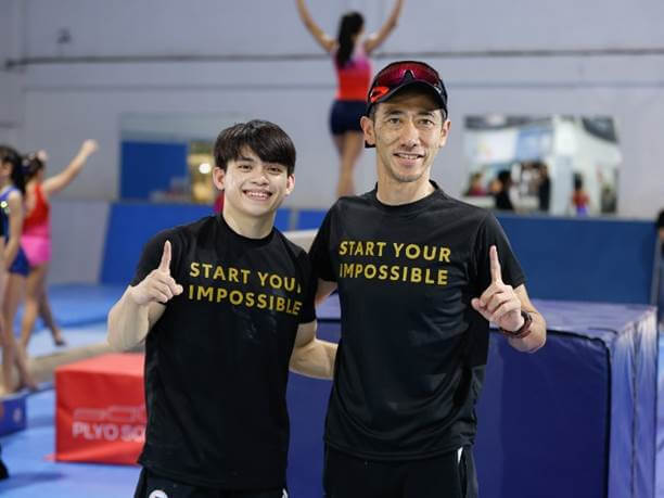 TMP president Masando Hashimoto with Yulo at the Gymnastics Camp/ Photo from TMP