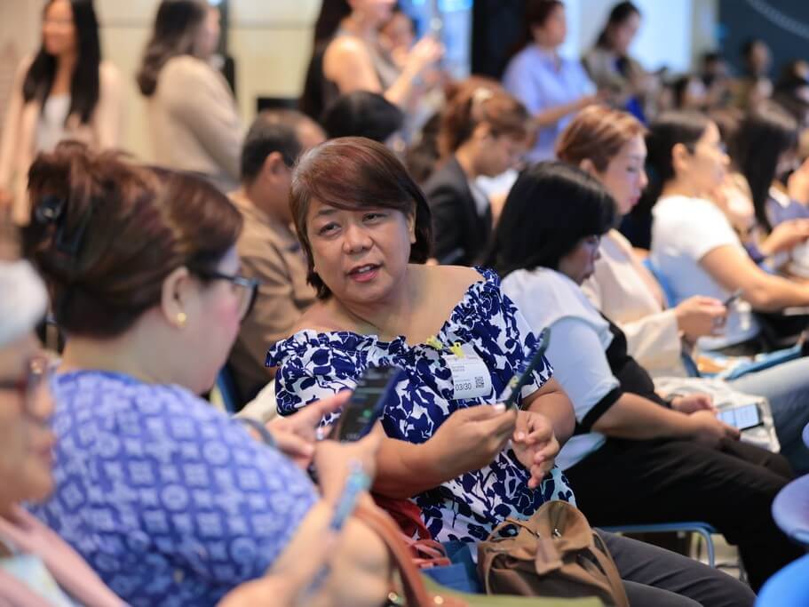 Mercedita Madrona (third from the left), the 64-year-old owner of Kusinanay&rsquo;s Food Products, exemplifies the spirit of the Gemini Academy. A Gawad Madiskarte finalist, Mercedita proved that tech adoption has no age limit by leveraging AI in her messaging apps to successfully close a major property sale. Her journey from tech-curious to tech-empowered serves as an inspiration to the entire Madiskarte Moms PH community. | Contributed photo
