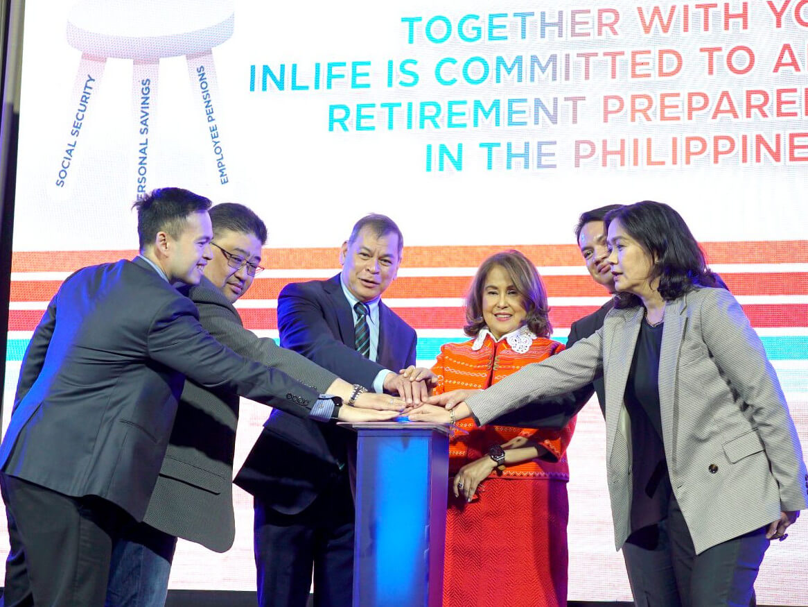 At the InLife Retire Assure Stakeholders Launch commitment exercise: (from left) InLife chief product and innovation officer Jose Eduardo O. Ang, chief agency officer Stephen L. Ong, president and CEO Raoul Antonio E. Littaua, executive chair Nina D. Aguas, chief transformation officer Efren C. Caringal Jr. and chief marketing officer Gae L. Martinez./ Contributed photo