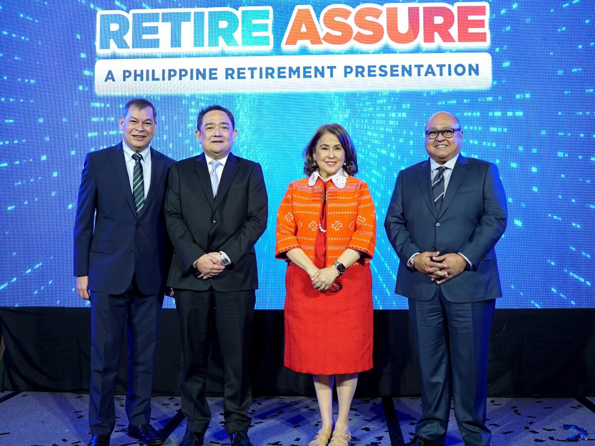InLife executive chair Nina D. Aguas (3rd from left) and  president-CEO Raoul Antonio E. Littaua (extreme left) led the presentation of InLife's research paper on retirement, "Retire Without Worries: Your Roadmap to Living Life to the Fullest," at The Conservatory of the The Peninsula Manila. With them are Social Security System President and CEO Robert Joseph M. de Claro (2nd from left) and Government Service Insurance System President and General Manager Wick Veloso (extreme right.)/ Contributed photo