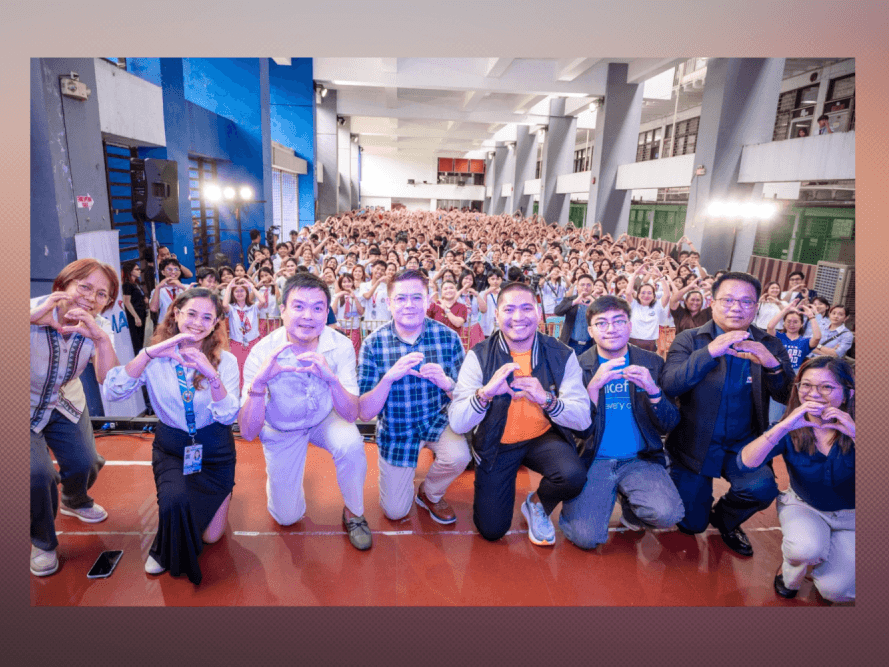 &nbsp;GO SAFE SA CYBERSPACE. Globe and GMA brought together government, law enforcement, child protection and industry representatives at Rizal High School in Pasig City for GoSafe sa Cyberspace, an initiative that equips young Filipinos with practical knowledge and skills to recognize online risks, protect themselves and make responsible choices online. ​| Contributed photo
