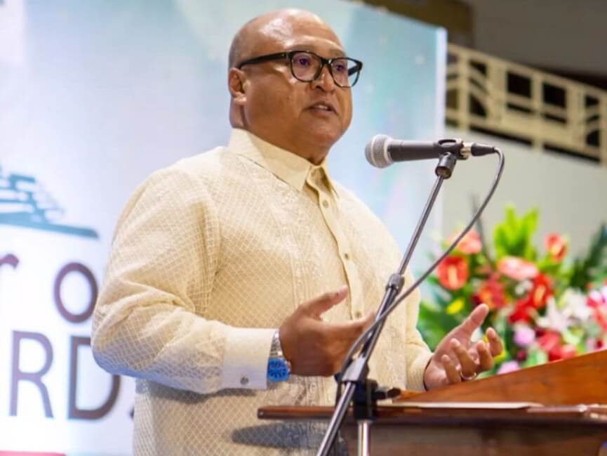 Wick Veloso, GSIS President and General Manager“We want to help public servants break free from the bondage of indebtedness and take confident steps toward financial security."