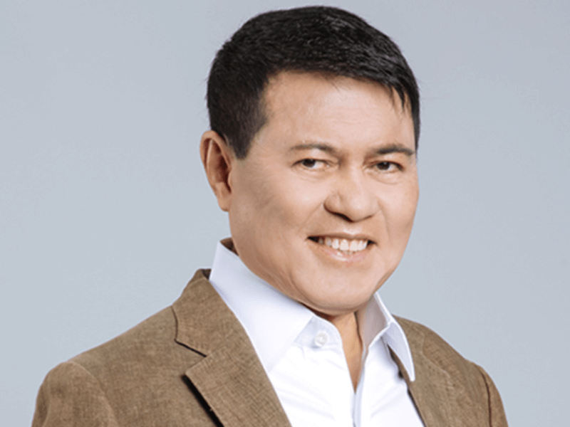 Manuel Villar Jr. Golden MV chair 