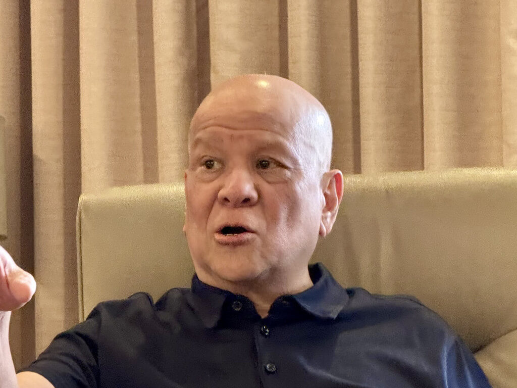 Ramon AngThe head of San Miguel Corp. wants to improve mobility in and around the airport by ending "abusive" vehicular parking practices. 