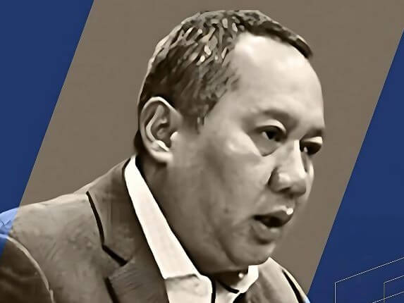 Froilan Castelo"It is highly doubtful whether new entrants can build their own infrastructure and secure the financial backing needed to match the incumbents and compete effectively in record time."