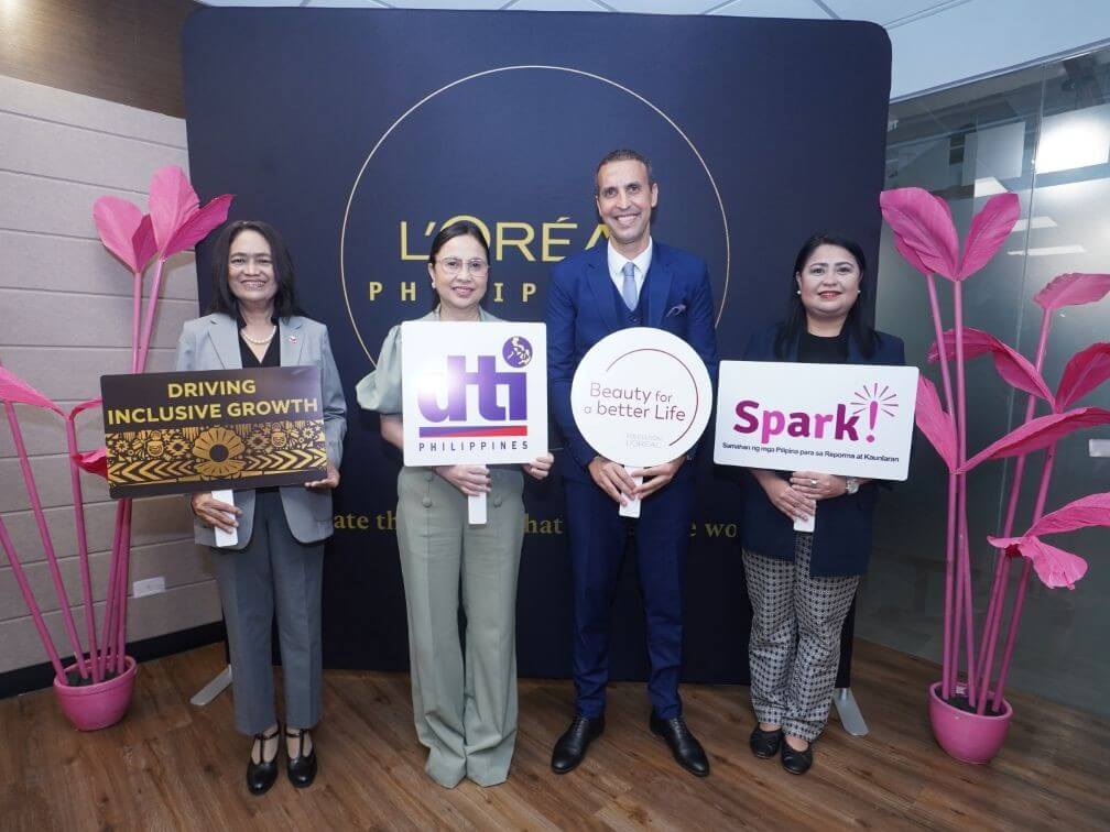 (L-R) Trade and Industry Undersecretary Blesila Lantayona, Trade and Industry Secretary Cristina Roque, L’Oréal Philippines managing director Yassine Bakkari and SPARK! Philippines executive director Maica Teves during the partnership agreement signing event for the nationwide expansion of Beauty For A Better Life E-Beauty Advisor Program./Contributed photo   