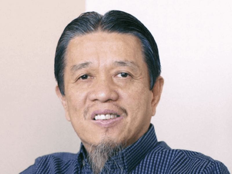 Lucio Co Cosco Capital chair 