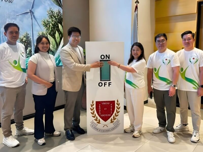 LPU and First Gen officials hold a simple switch-on ceremony inside Lyceum-Cavite to mark the shift of the campus&rsquo; supply of electricity to renewable energy. Shown in photo are (from left) Engr. Aris Dela Torre, facilities manager of LPU-Cavite; Acee Leonardo, First Gen marketing communications officer; Argene Pelo, First Gen customer progress partner; Dr. Maria Teresa Pilapil, vice president for administration of LPU-Cavite; Dr. Arnel Avelino, dean of the College of Engineering and Architecture ofLPU-Cavite; and Arch. John Arvin Saria, assistant head of facilities management and concurrent safety officer of LPU-Cavite.| Contributed photo