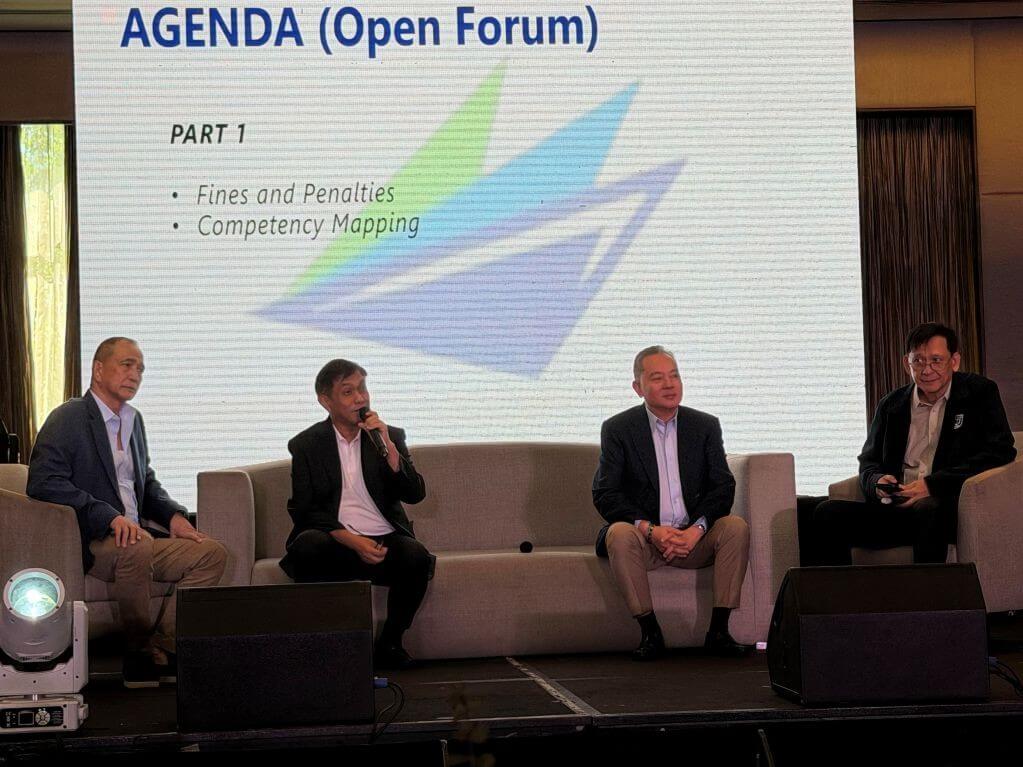 Lucio Lim Jr., Philippine Coastwise Shipping Association chair, Assistant Secretary for Maritime; Paul Rodriguez, PCSA president, and Ronaldo Bandalaria, Marina director for Central Visayas &nbsp;discuss issues affecting the shipping industry during the PCSA general membership meeting. | Photo by Connie Fernandez-Brojan