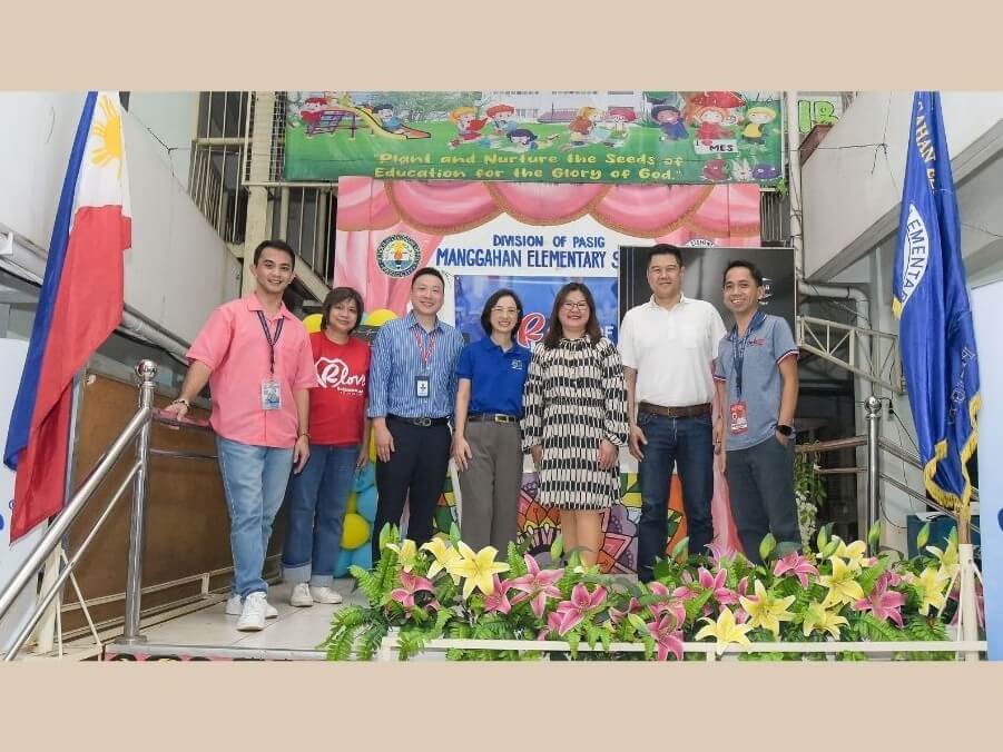 From left: Kap. Quin Cruz, Brgy. Manggahan Chair; Yvone Flores, Robinsons Land Foundation Inc. (RLove) CSR head; Atty. John Matthew Kua, Southstar Drug corporate affairs manager; Rachelle Joy Go, Ideal Vision assistant vice president for marketing; Dr. Junette Permitez, Manggahan Elementary School head; Christian Argos, Maxicare Group president and CEO; and school nurse Alexander Gunio gathered during the RLC x Maxicare Medical Mission appreciation program at Manggahan Elementary School. | Contributed photo