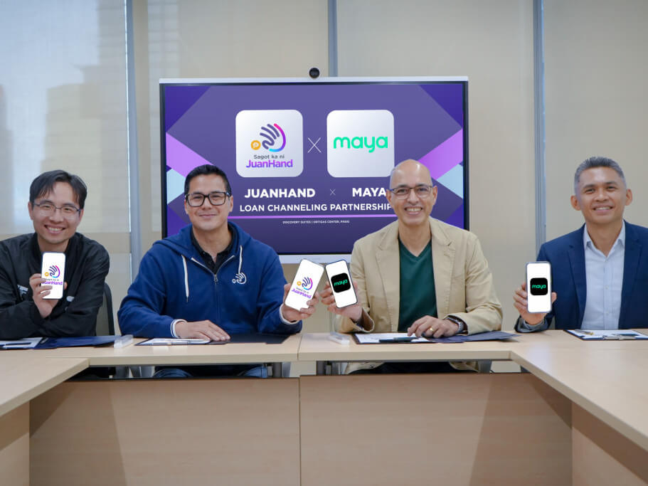 Maya Bank and WeFund officials seal their partnership to provide loans to underserved but creditworthy borrowers.