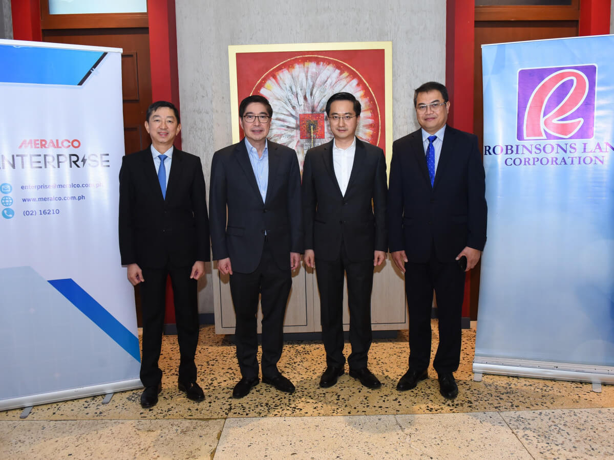 RLC chief Lance Gokongwei (seocnd from left) with Meralco officials (Photo courtesy of Meralco)