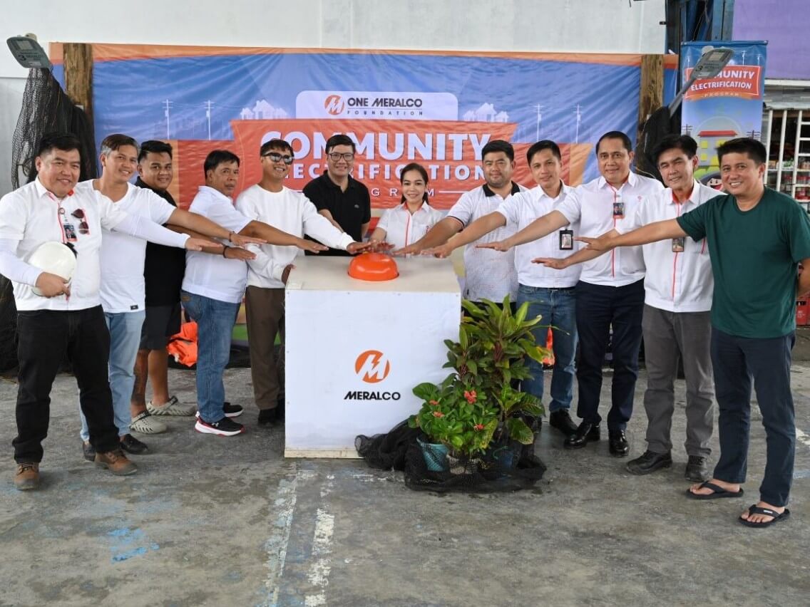 The Household Electrification Program is a collaborative effort involving several key groups. It was made possible by the initiatives of Barangay Pugad, spearheaded by Capt. Jimmy Gregorio (4th from left), the local government of Hagonoy, represented by Executive Assistant to Mayor Charo Sy-Alvarado (6th from left), and Meralco, led by head of home & micro north business Alleni O. Pascual (6th from right). | Contributed photo