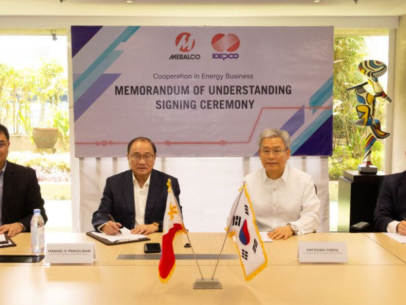 STRATEGIC PARTNERSHIP. (rom left) Meralco EVP and COO Ronnie L. Aperocho, Meralco chair and CEO Manuel V. Pangilinan, KEPCO president and chief executive officer Kim Dong Cheol, and Kepco VP and head of global business department Chan Hyuk Chun./ Contributed photo (Click on the photo to view the full image)